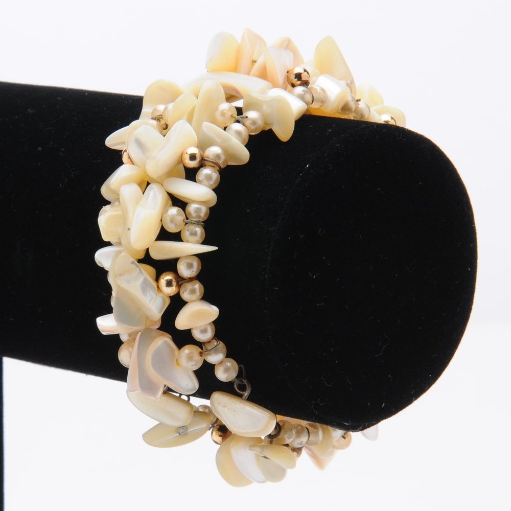 Vintage Mother of Pearl Cuff Bracelet